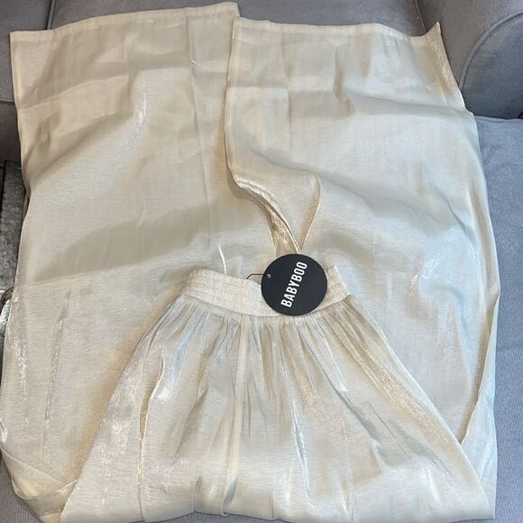 Nwt Babyboo Aurora wide leg pants in champagne color. - Picture 10 of 14